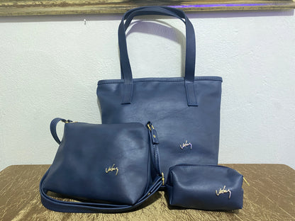 Combo Vélez en Cuero Dacota: Bolso, Carriel y Cosmetiquera – Elegancia y Estilo en un Solo Pack"